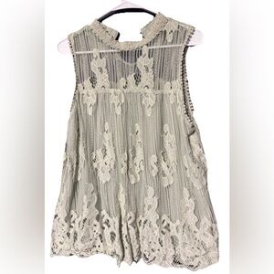 Xhilaration Cream Lace Blouse